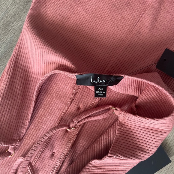Beautiful Lulus Dusty Rose Ribbed Bodycon Mini Dress NWT - Picture 6 of 9